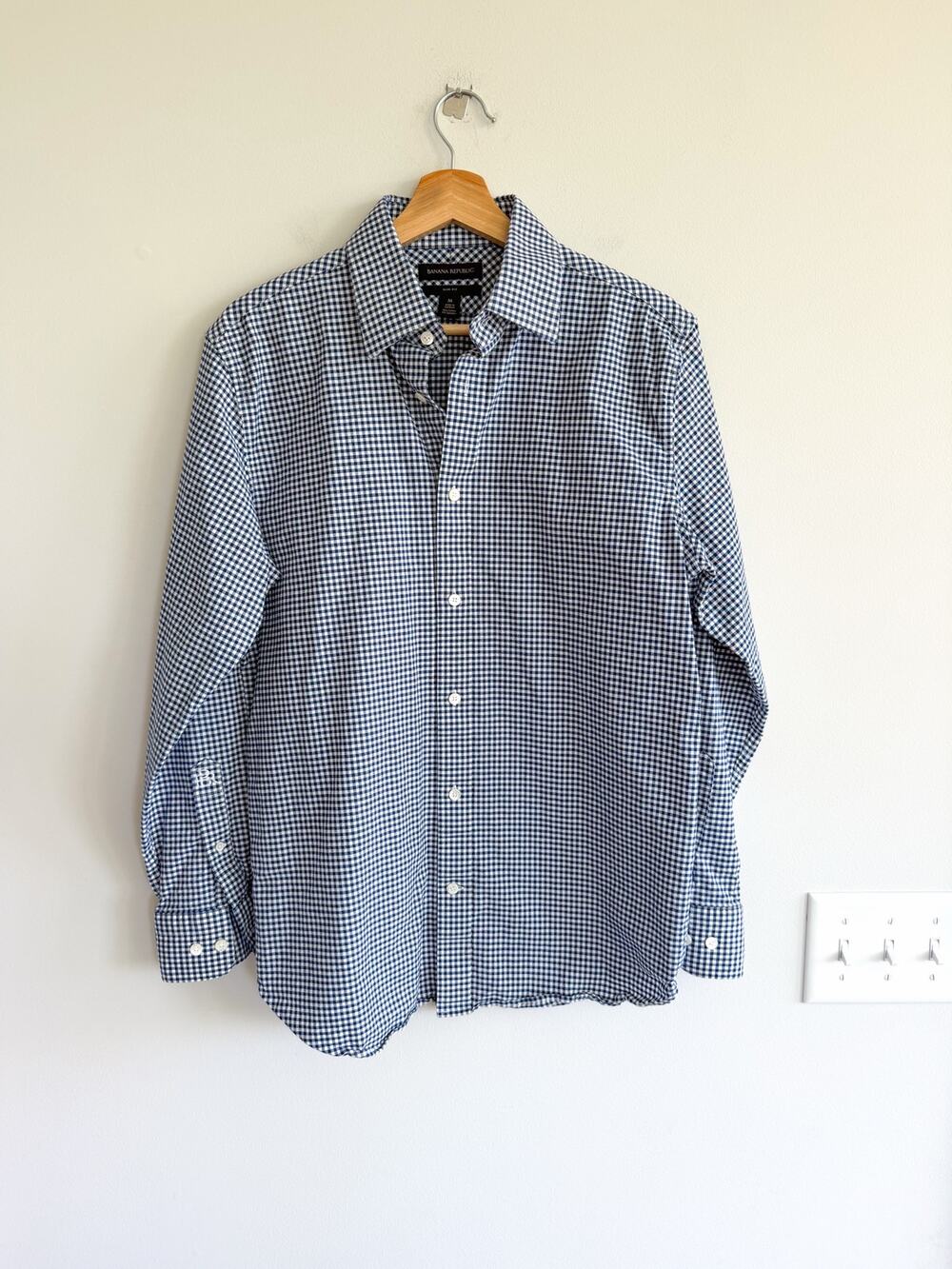 Banana Republic Gingham Pattern Slim Fit Button Up Shirt Blue M